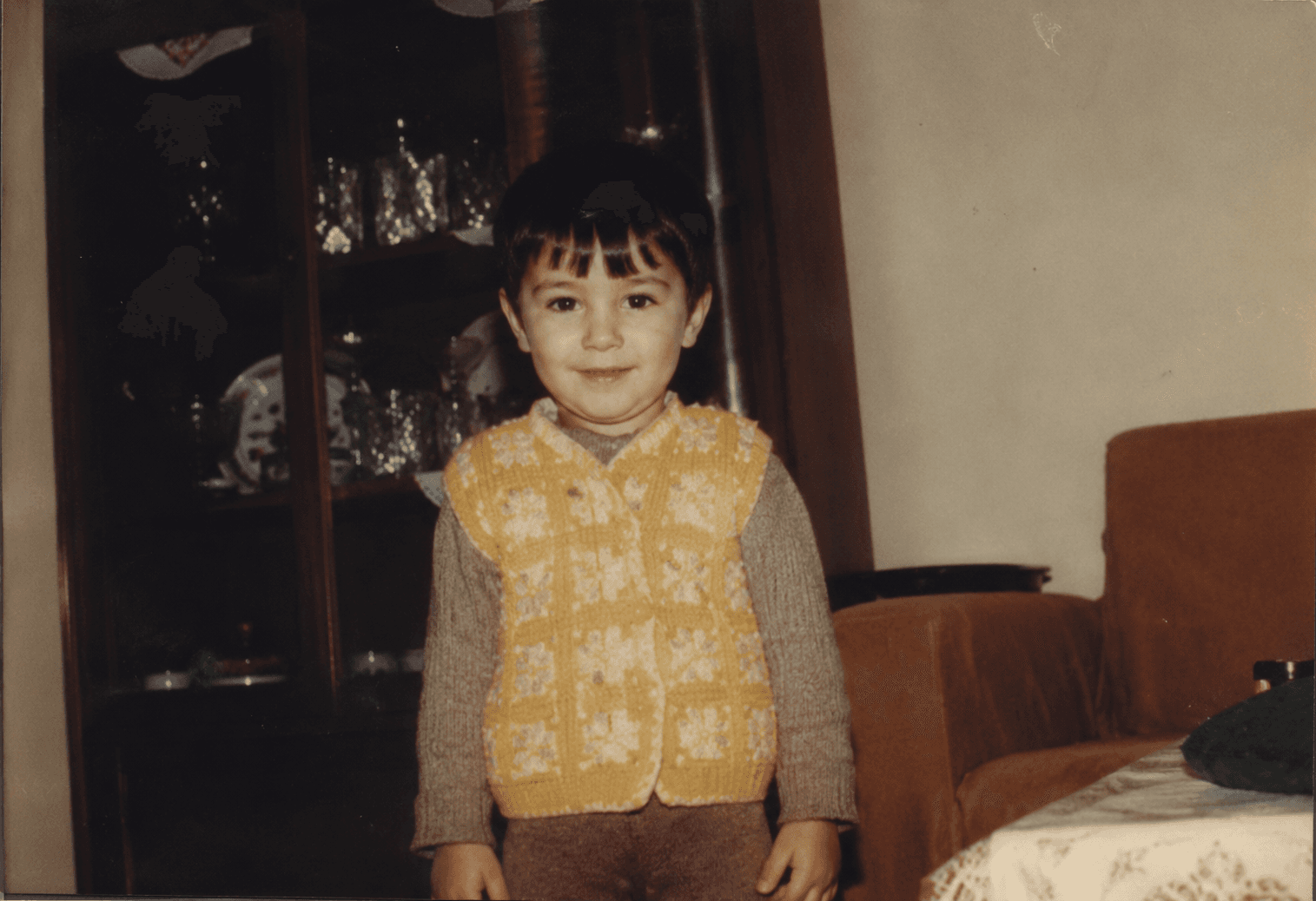 SARI YELEK